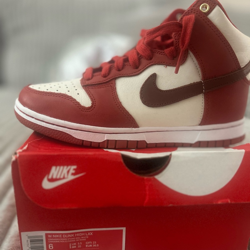 Nike Dunk High Sneakers Red and White